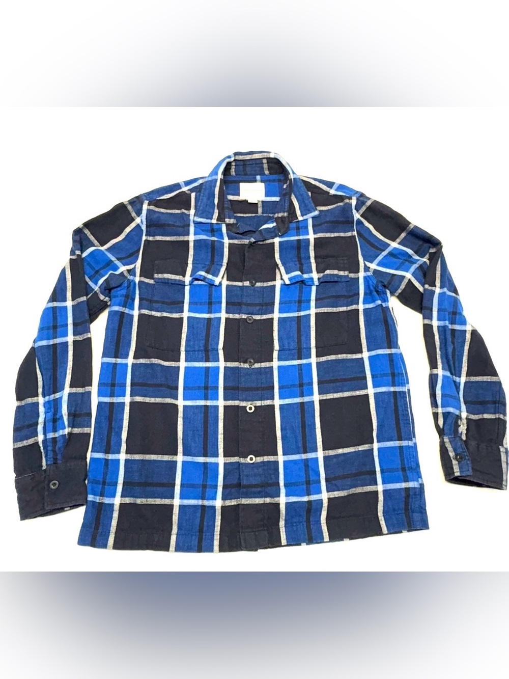 American Eagle Outfitters Navy, Royal Blue and White Plaid Button-Up Shirt SizeM